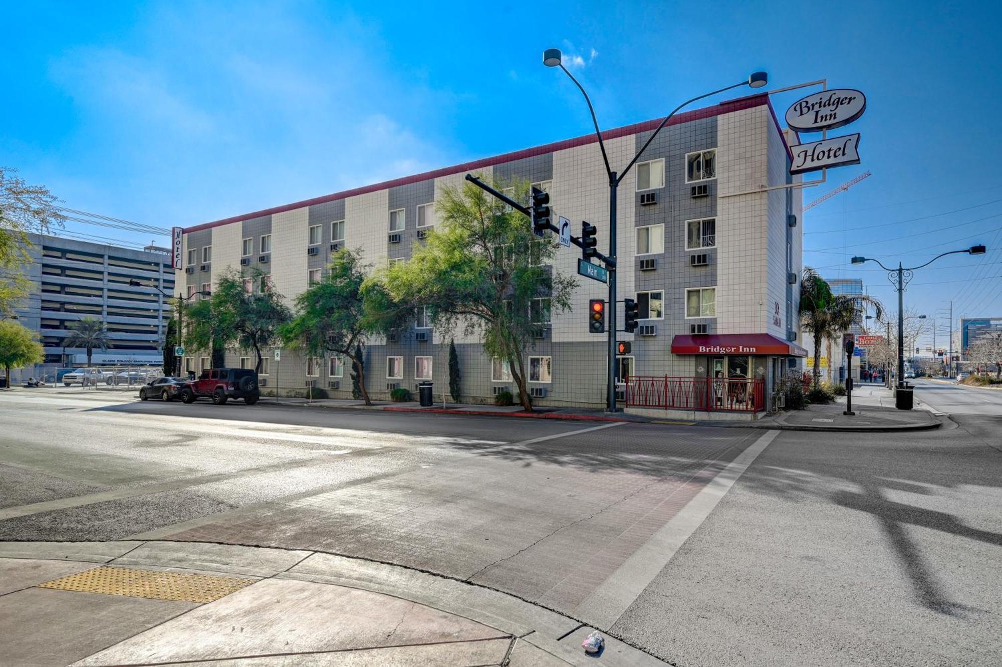 Bridger Inn Hotel Downtown Las Vegas Exterior photo